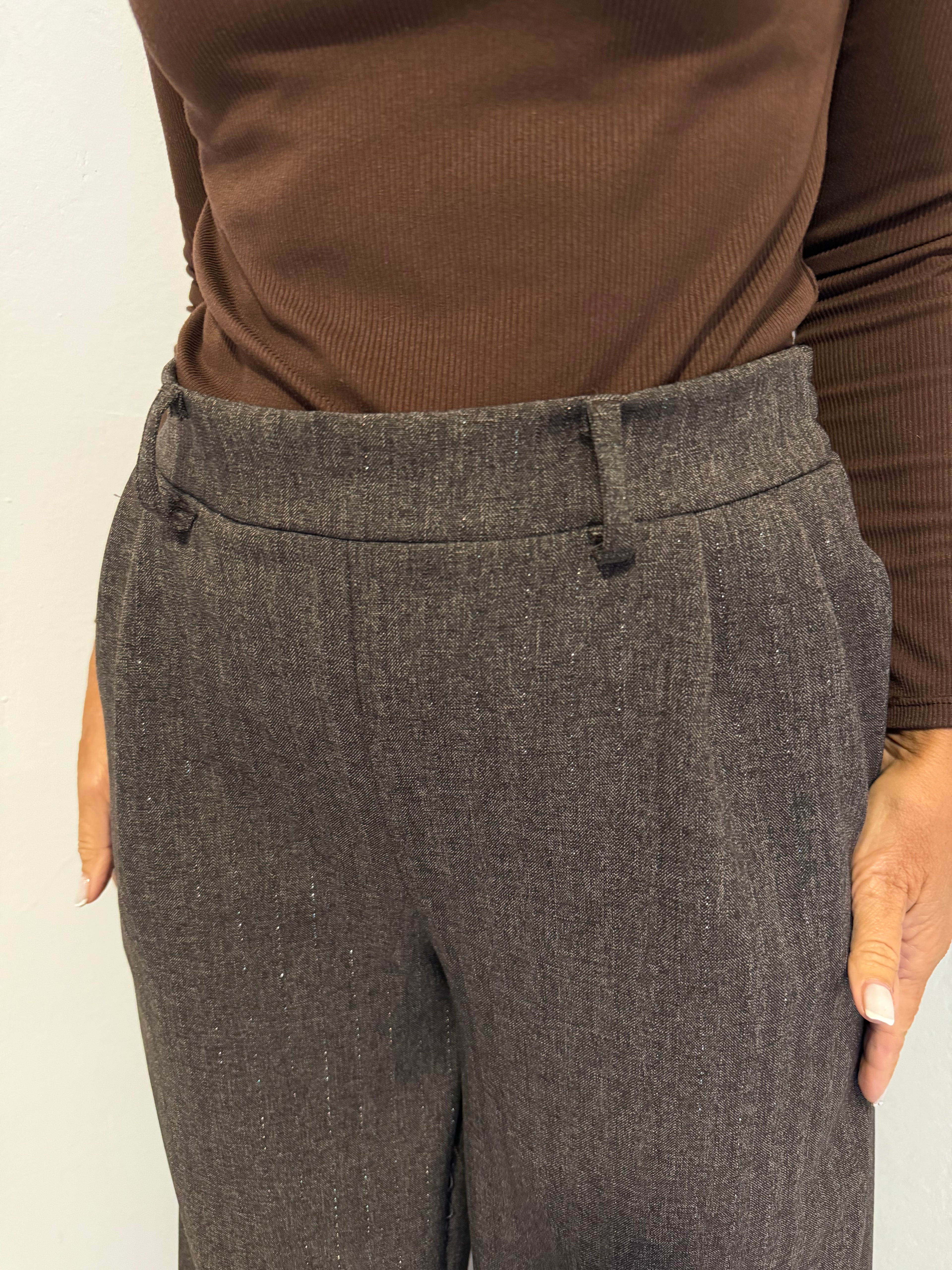 Pantalón Sastrero Wide leg Pardo con elástico atrás