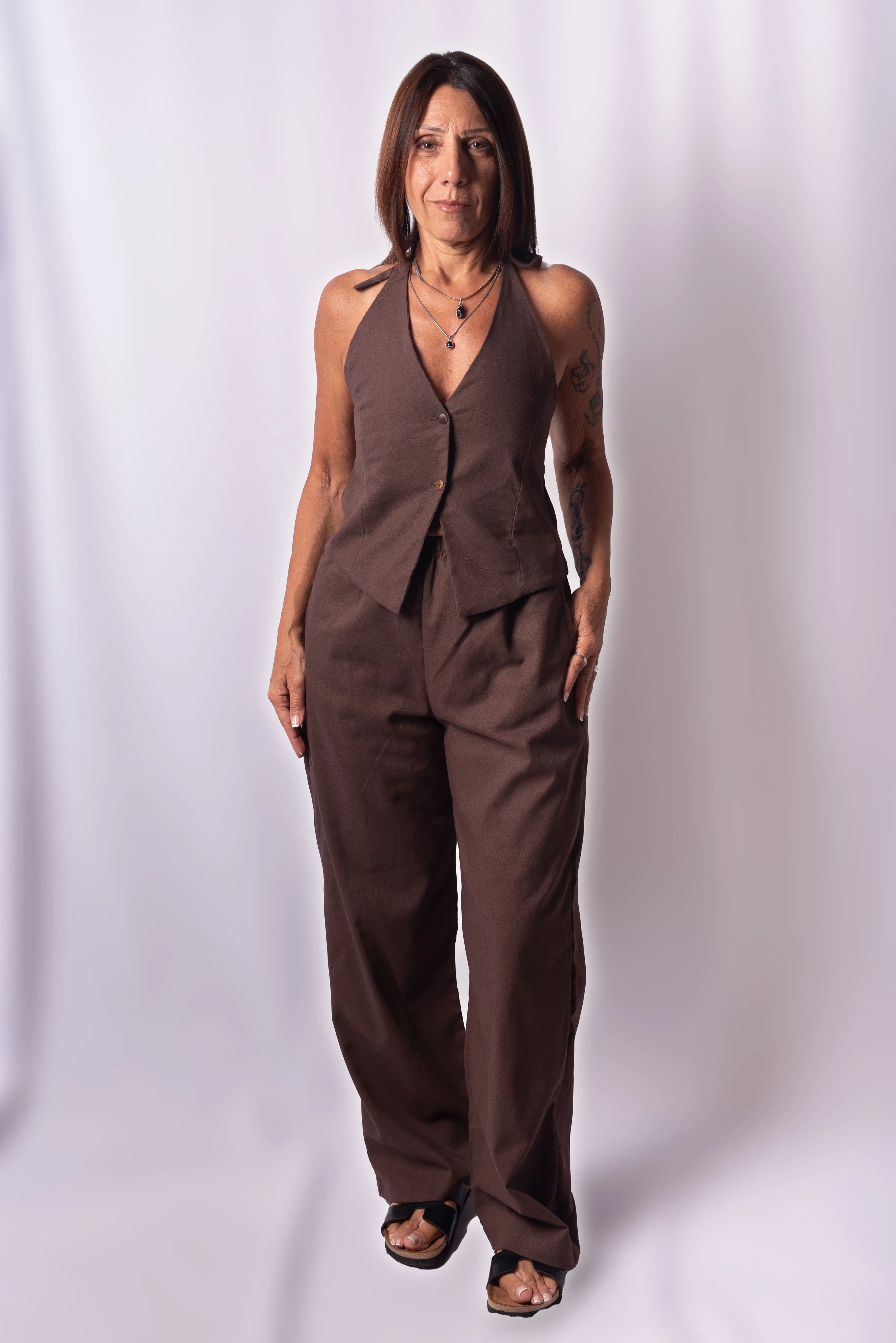 Conjunto Lino Colombo (Chaleco de espalda abierta)