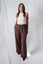 Pantalón Sastrero Wide leg Vietto con elástico atrás