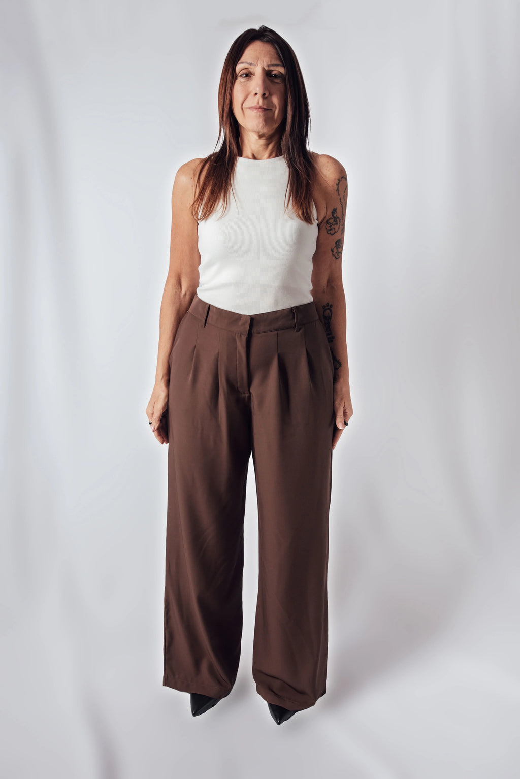 Pantalón Sastrero Wide leg Vietto con elástico atrás