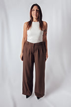 Pantalón Sastrero Wide leg Vietto con elástico atrás